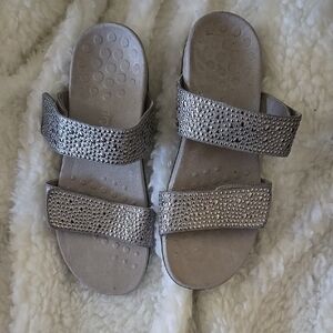 Stylish Sandals in Silver